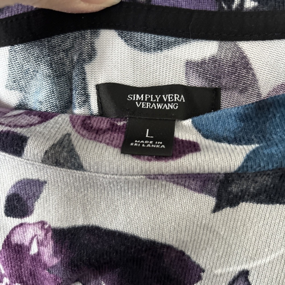 Simply‎ Vera Wang Lightweight Pullover Sweater Floral Gray  Size LG - Picture 2 of 5